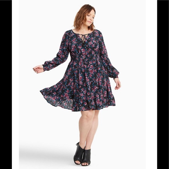 torrid Dresses & Skirts - FLORAL PRINT SMOCKED GEORGETTE DRESS